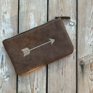 Stella & Dot Embroidered Leather Arrow Clutch